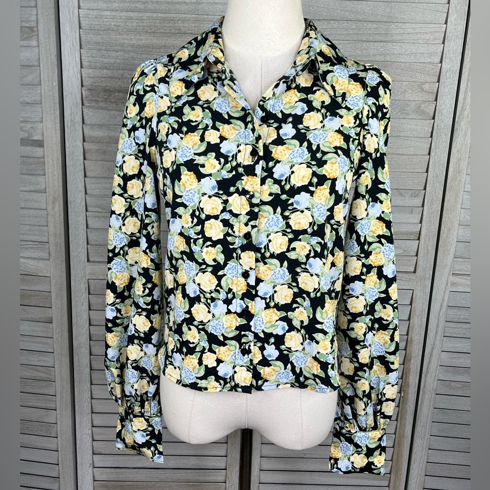 ASOS (Monki) Cropped Button Down Blouse Black/Multi Floral Print-XS